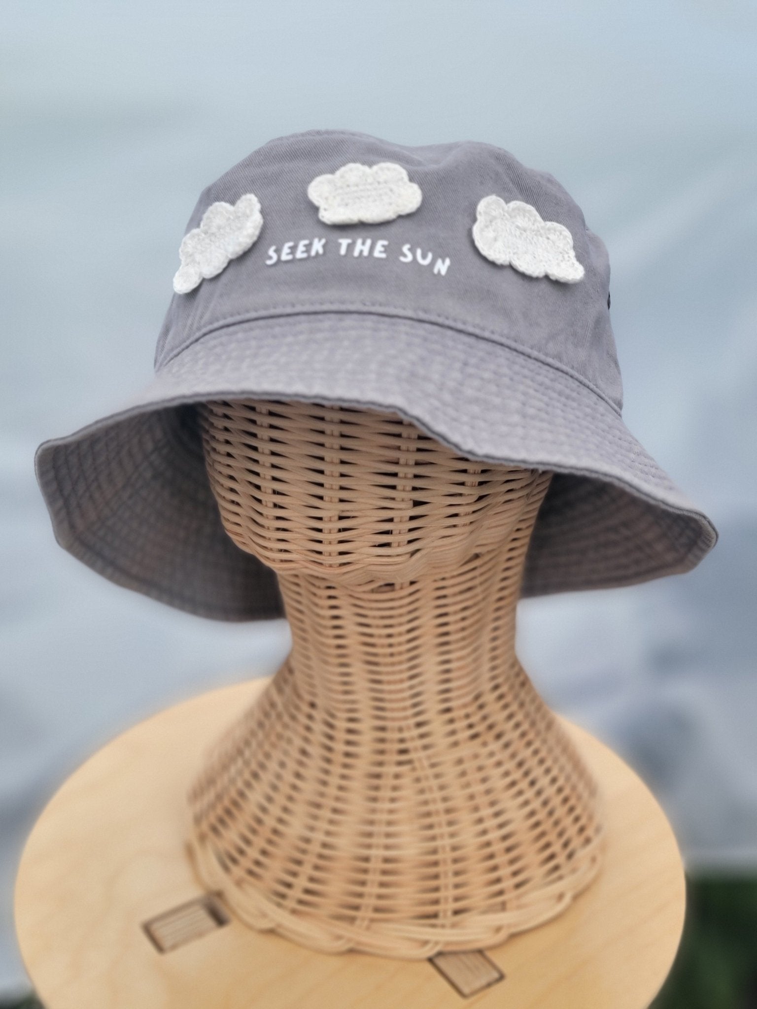 Bucket hat - Seek the Sun - 1